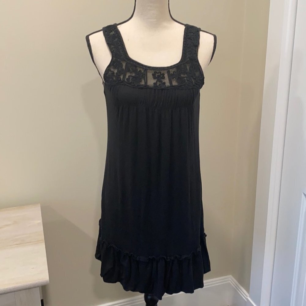 Theme nightgown